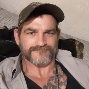 Meet your Posher, Lloyd